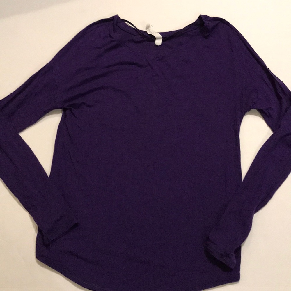 Under armor heat gear long sleeve shirt